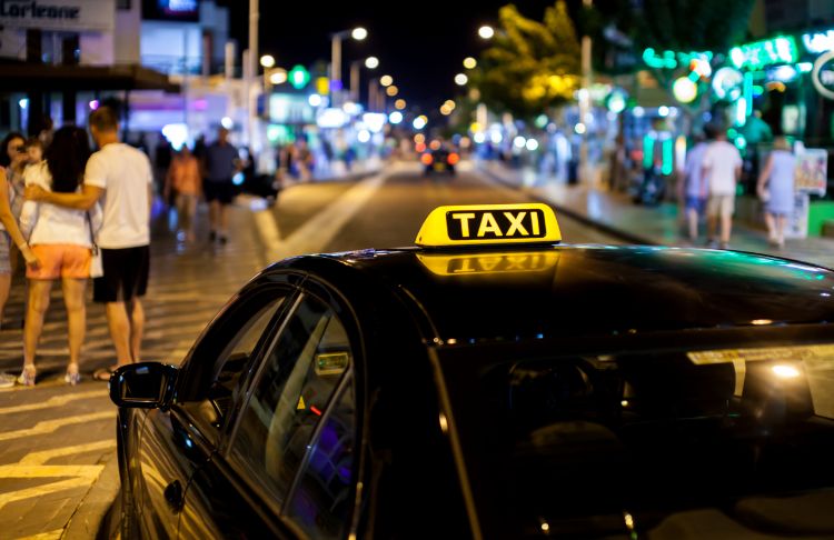 taxi tours de nuit